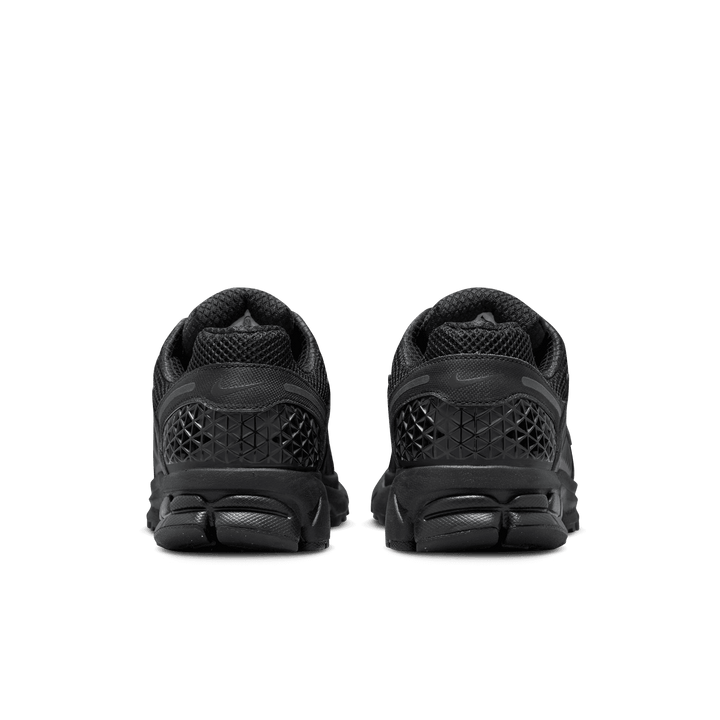 Nike Zoom Vomero 5 'Triple Black'