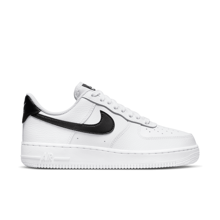 Women's Nike Air Force 1 '07 'White/Black'