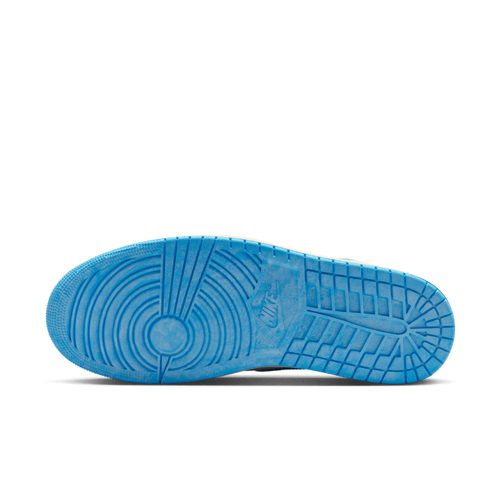 Air Jordan 1 Retro High OG 'UNC Reimagined'
