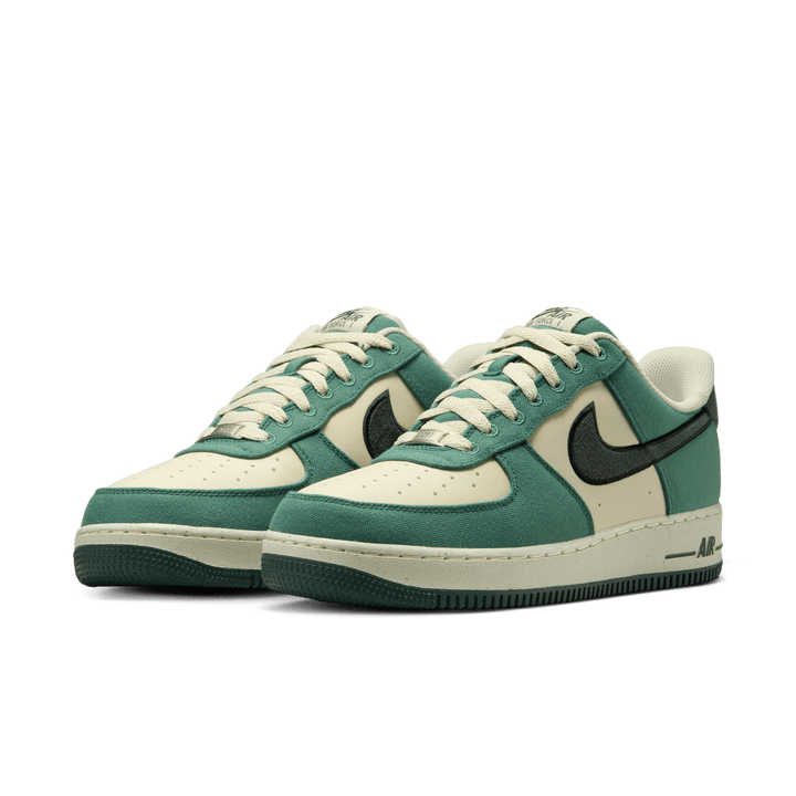 Nike Air Force 1 '07 LV8 'Coconut Milk/Vintage Green'