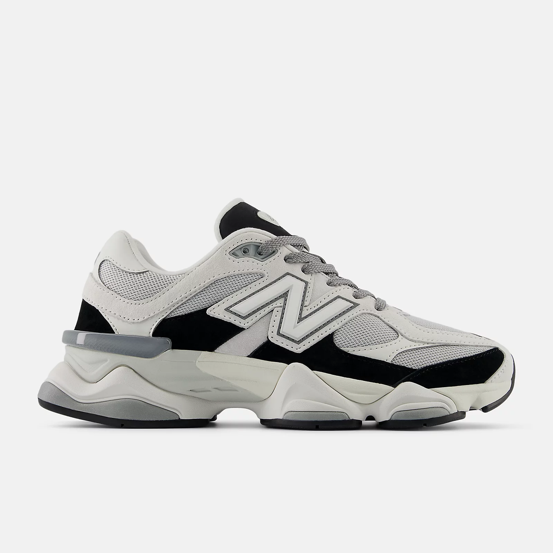 New Balance 9060 'Black/Reflection'