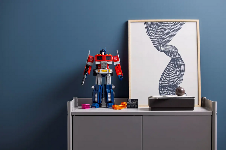 LEGO® Optimus Prime 10302