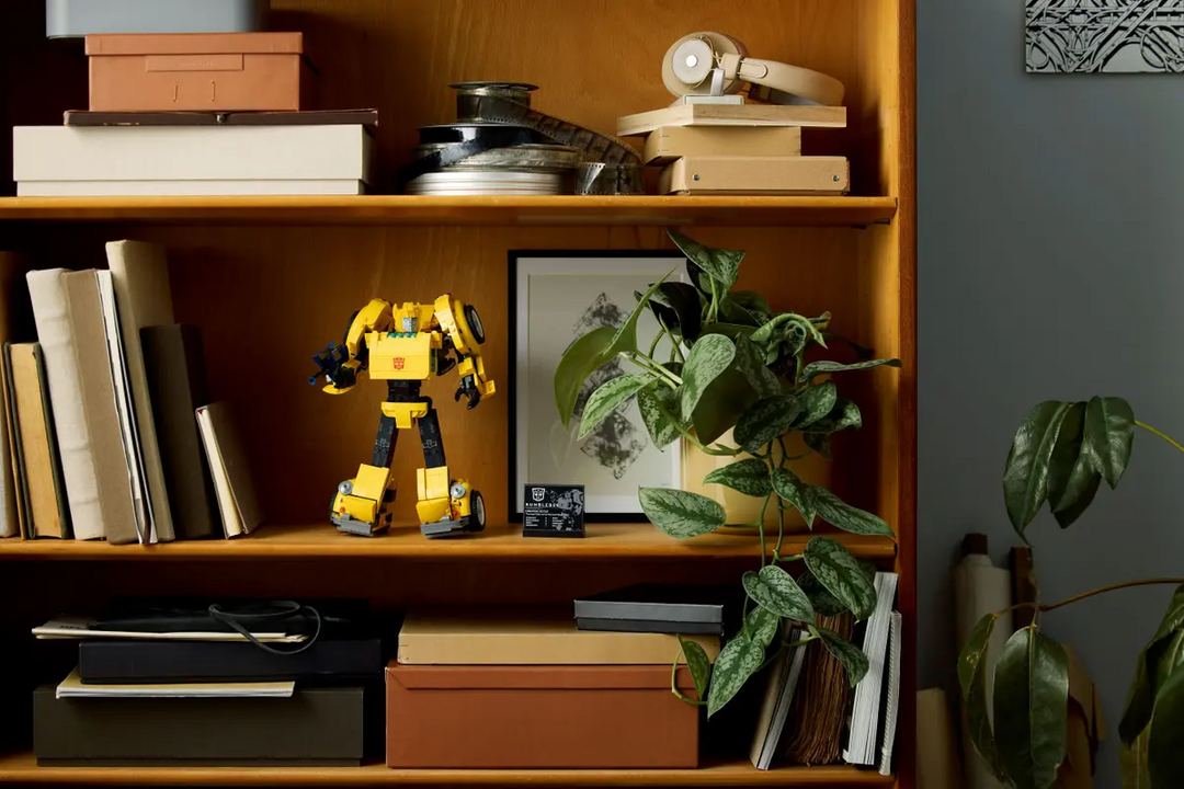 LEGO® Bumblebee 10338