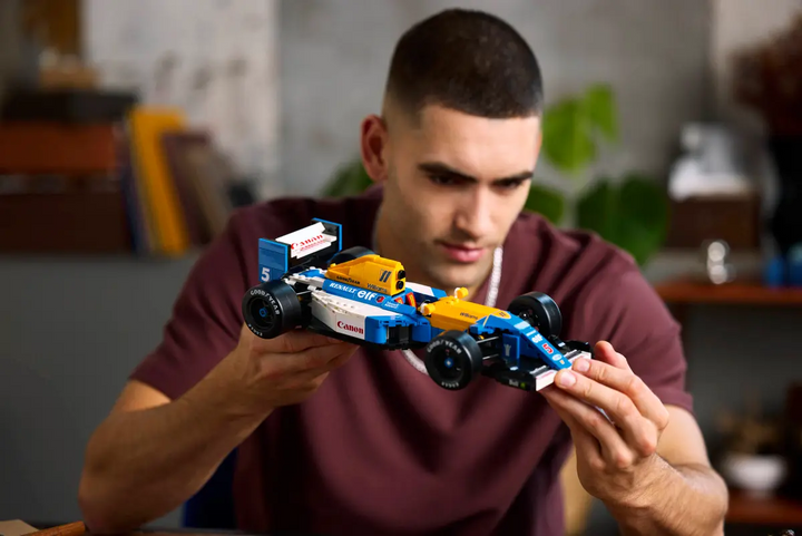 LEGO® Icons Williams Racing FW14B & Nigel Mansell 10353