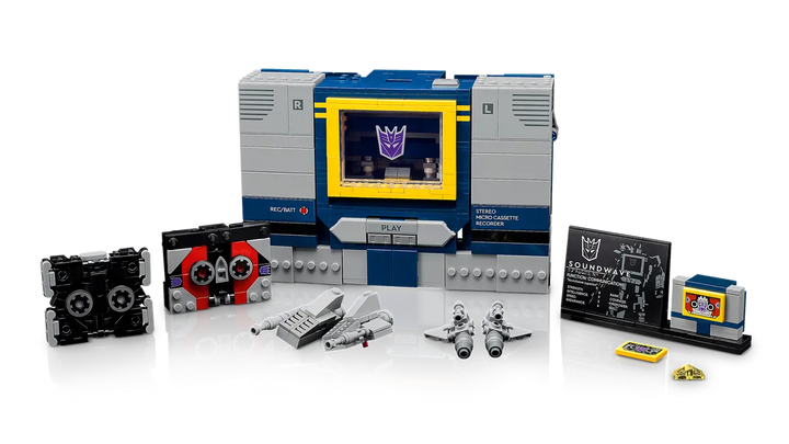 LEGO® Icons Transformers: Soundwave 10358