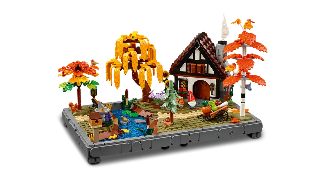 LEGO® Icons Autumn Cottage Garden 11372