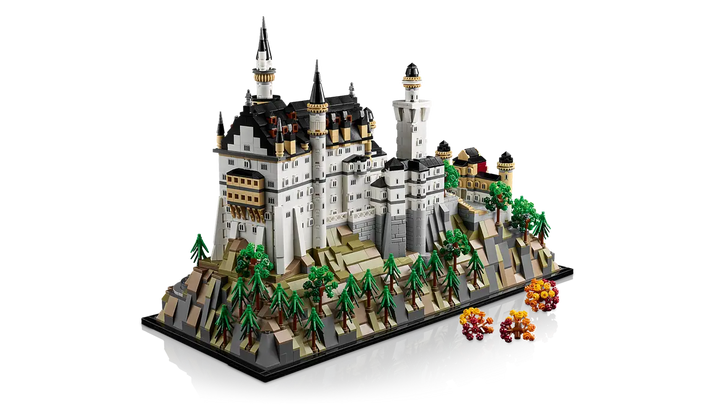 LEGO® Architecture Neuschwanstein Castle 21063