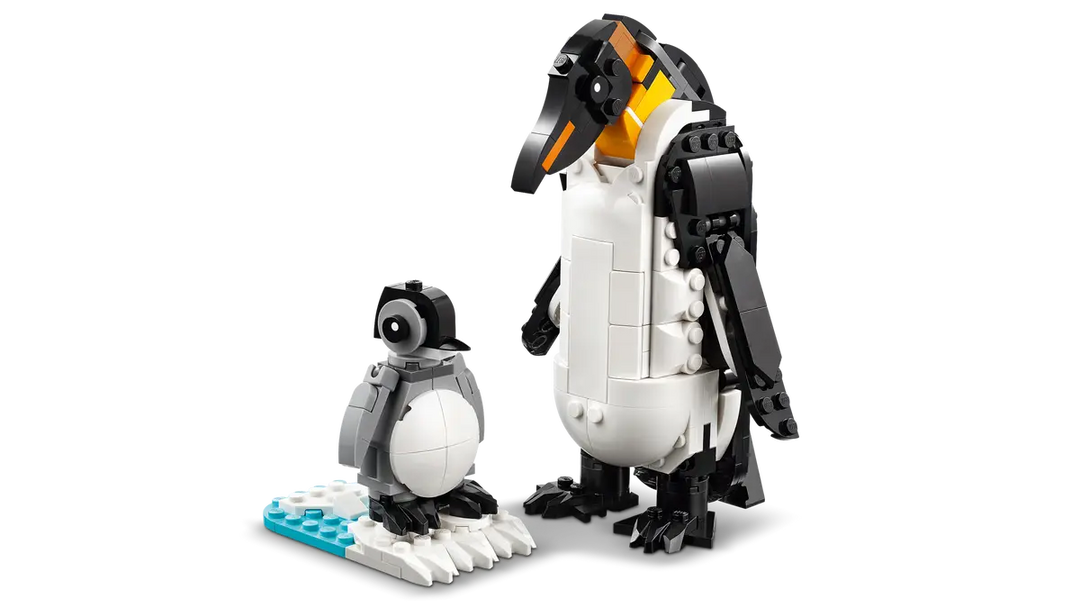 LEGO® Creator 3-in-1 Wild Animals: Panda Family 31165