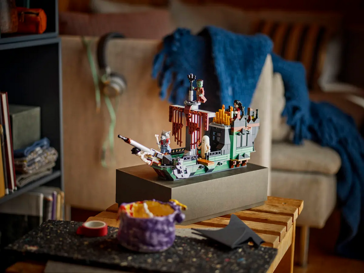 LEGO® Creator 3-in-1 Haunted Mansion 31167