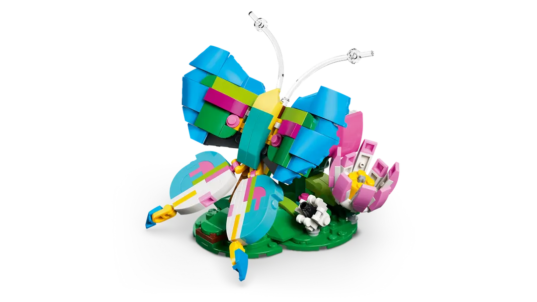 LEGO® Creator 3-in-1 Wild Animals: Colorful Hummingbird 31384