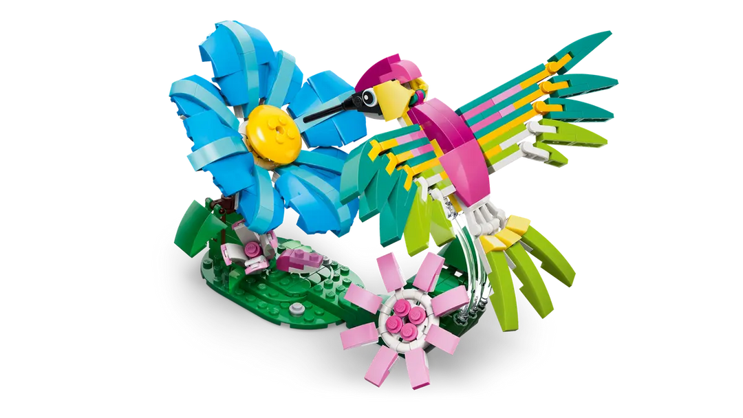 LEGO® Creator 3-in-1 Wild Animals: Colorful Hummingbird 31384