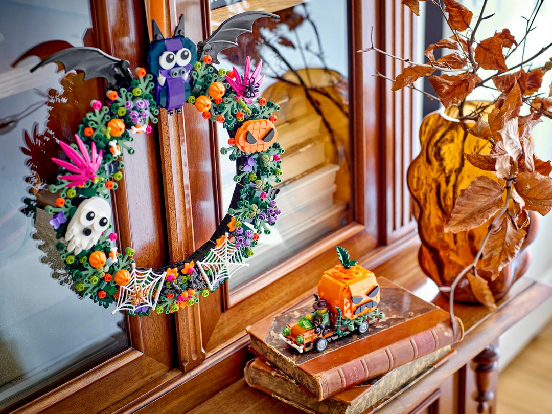 LEGO® Halloween Wreath 40825
