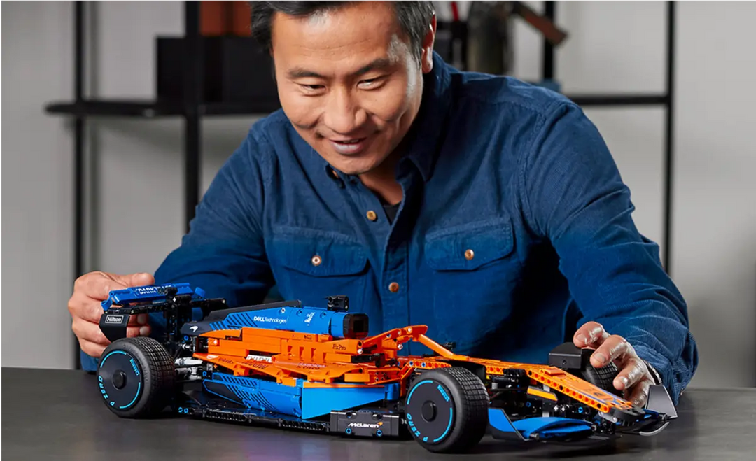 LEGO® Technic™ McLaren Formula 1™ Race Car 42141