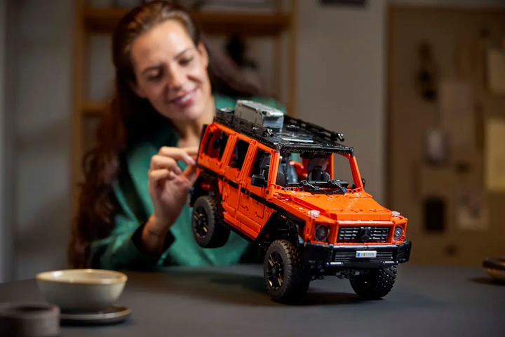 LEGO® Technic™ Mercedes-Benz G 500 PROFESSIONAL Line 42177