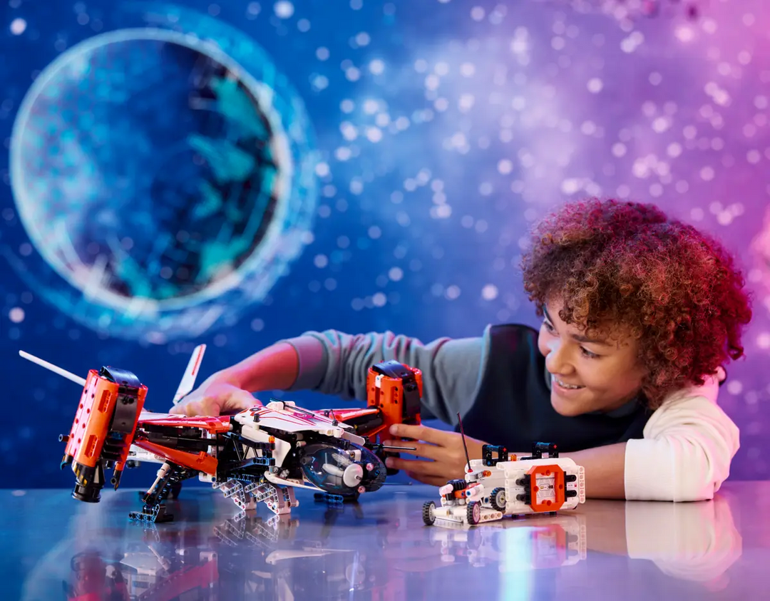 LEGO® Technic™ VTOL Heavy Cargo Spaceship LT81 42181