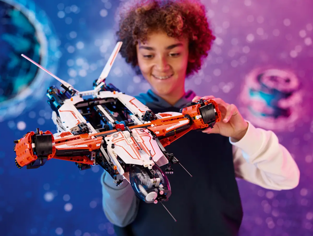 LEGO® Technic™ VTOL Heavy Cargo Spaceship LT81 42181
