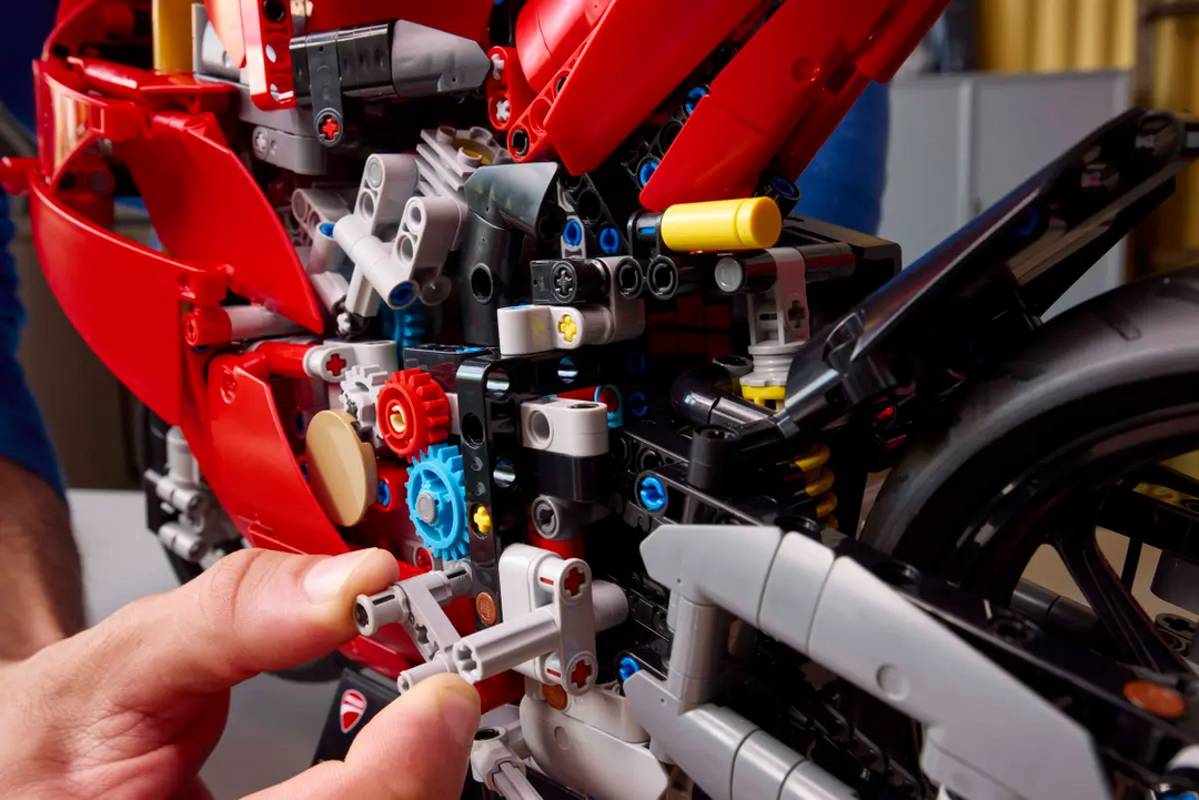 LEGO® Technic™ Ducati Panigale V4 S Motorcycle 42202