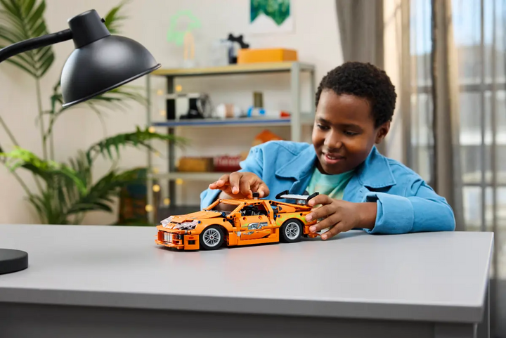 LEGO® Technic™ Fast and Furious Toyota Supra MK4 42204