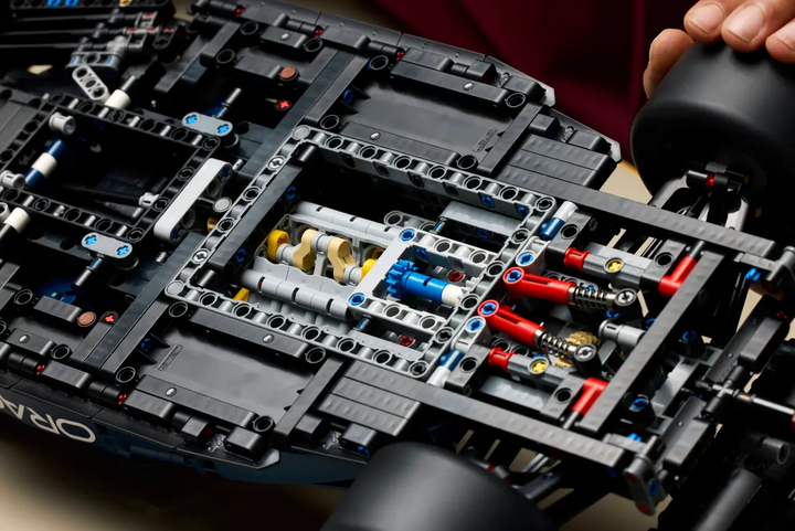 LEGO® Technic™ Oracle Red Bull Racing RB20 F1 Car 42206