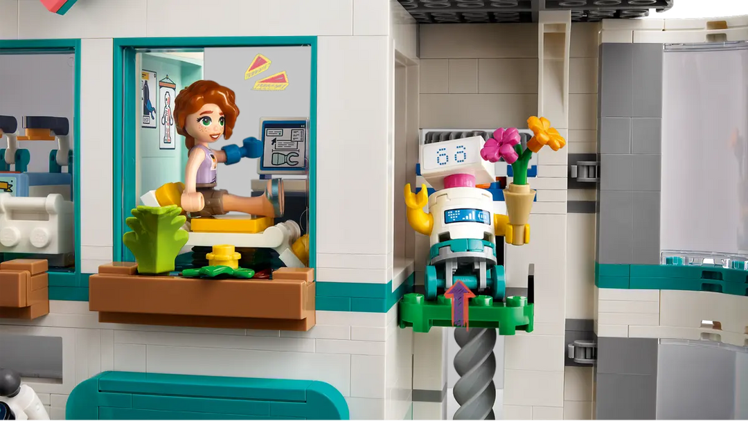 LEGO® Friends Heartlake City Hospital 42621