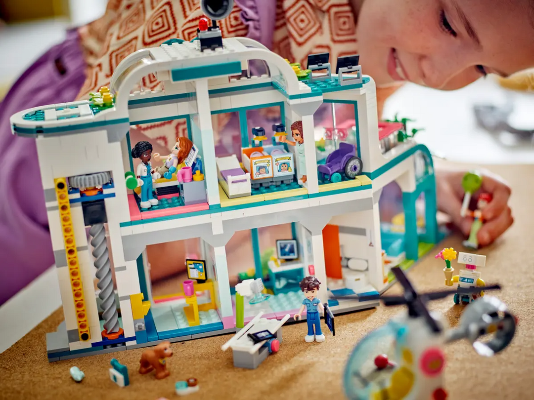 LEGO® Friends Heartlake City Hospital 42621