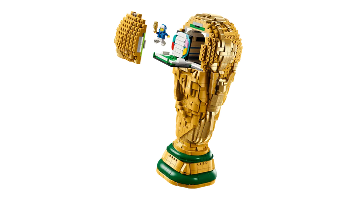 LEGO® Editions Sets FIFA World Cup™ Official Trophy 43020