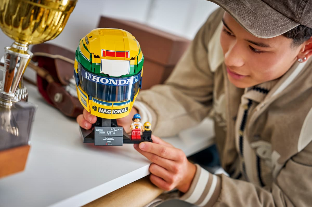 LEGO® Editions Ayrton Senna Helmet 43024