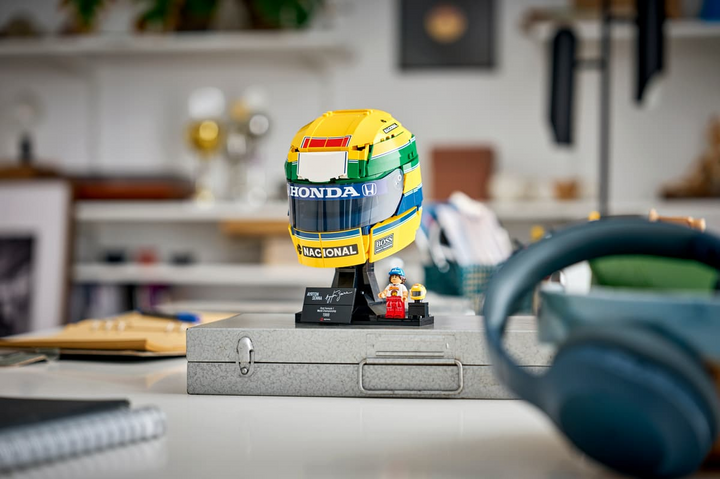 LEGO® Editions Ayrton Senna Helmet 43024