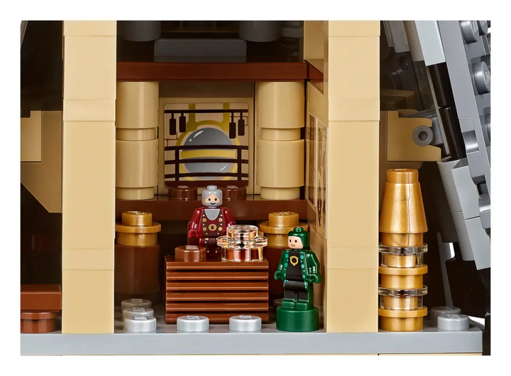 LEGO® Harry Potter™ Hogwarts™ Castle 71043