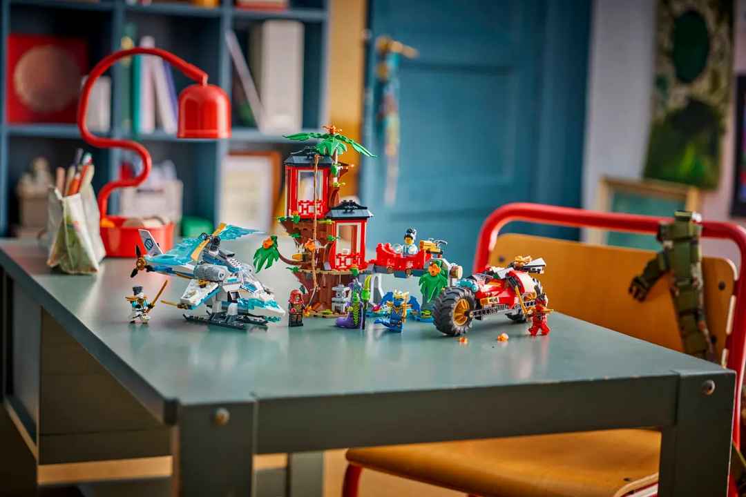 LEGO® NINJAGO® Ninja Vehicle Tree House Battle 71857