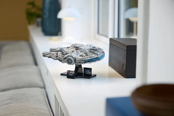 LEGO® Star Wars™ Millennium Falcon™ 75375