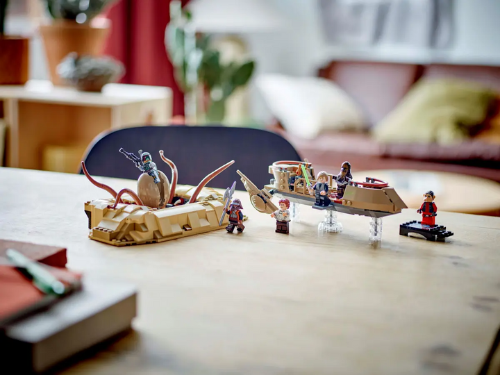 LEGO® Star Wars™ Desert Skiff & Sarlacc Pit 75396