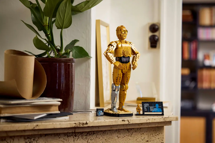 LEGO® Star Wars™ C-3PO™ 75398