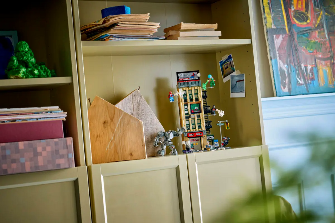 LEGO® Marvel Spider-Man vs. Mysterio: The Daily Bugle 76342