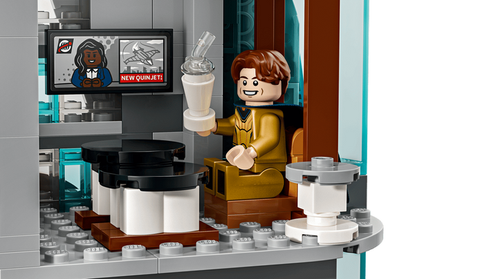 LEGO® Marvel Avengers: Doomsday New Avengers Tower 76352