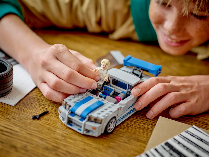 LEGO® Speed Champions 2 Fast 2 Furious Nissan Skyline GT-R (R34) 76917