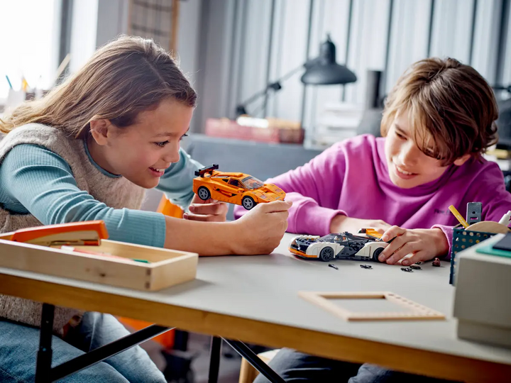 LEGO® Speed Champions McLaren Solus GT & McLaren F1 LM 76918