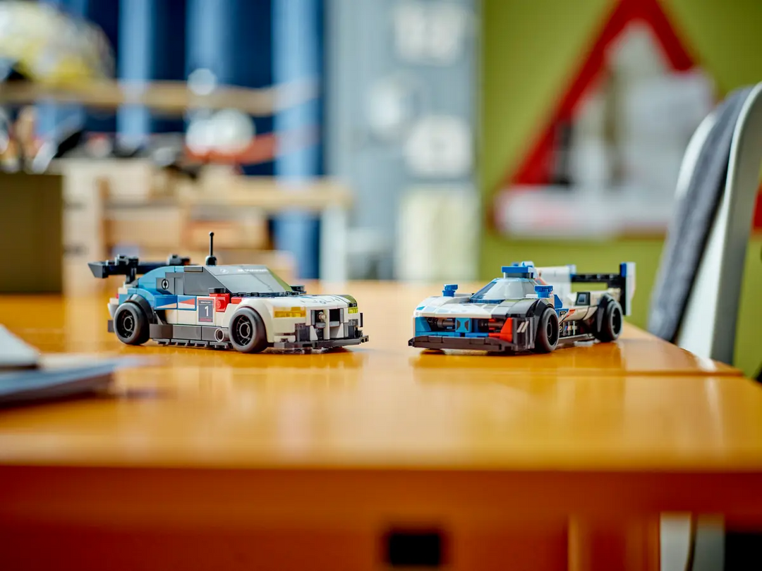 LEGO® Speed Champions BMW M4 GT3 & BMW M Hybrid V8 Race Cars 76922