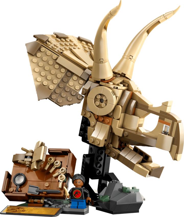 LEGO® Jurassic World™ Dinosaur Fossils: Triceratops Skull 76969
