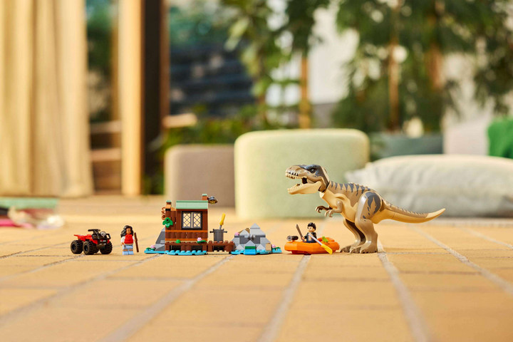 LEGO® Jurassic World™ T. rex River Escape 76975