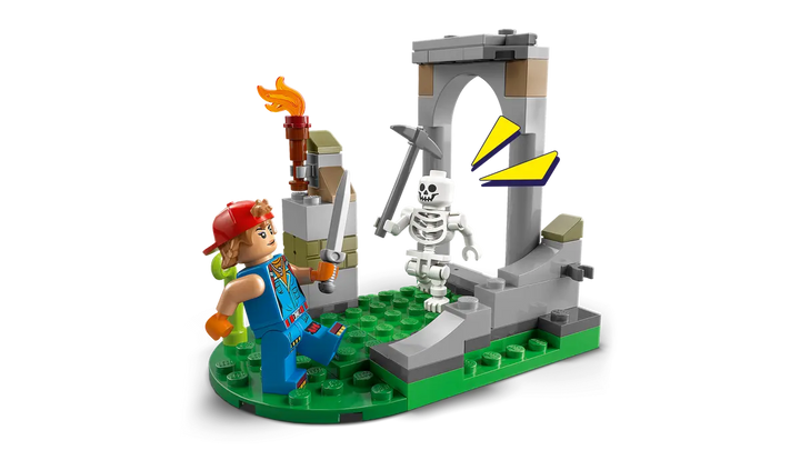 LEGO® Fortnite Peely & Sparkplug's Camp 77075