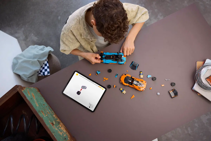 LEGO® Speed Champions Lamborghini Revuelto & Huracán STO 77238