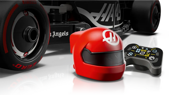 LEGO® Speed Champions MoneyGram Haas F1® Team VF-24 Race Car 77250