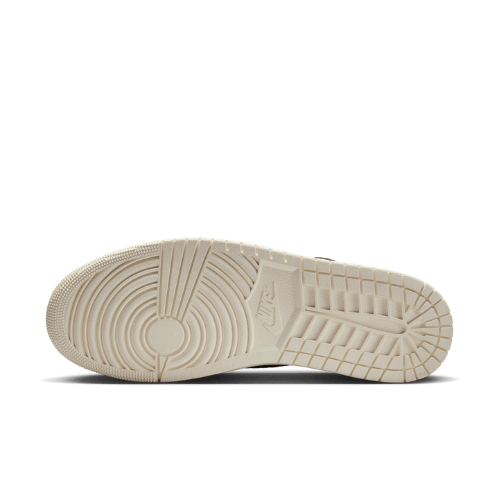 Air Jordan 1 Retro Low 'Black/Sail'