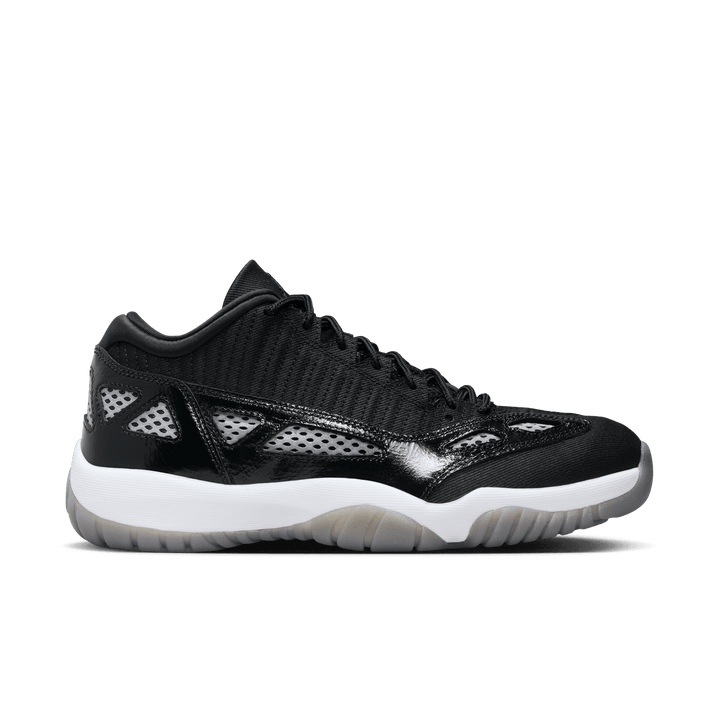 Air Jordan 11 Retro Low IE 'Black/White'