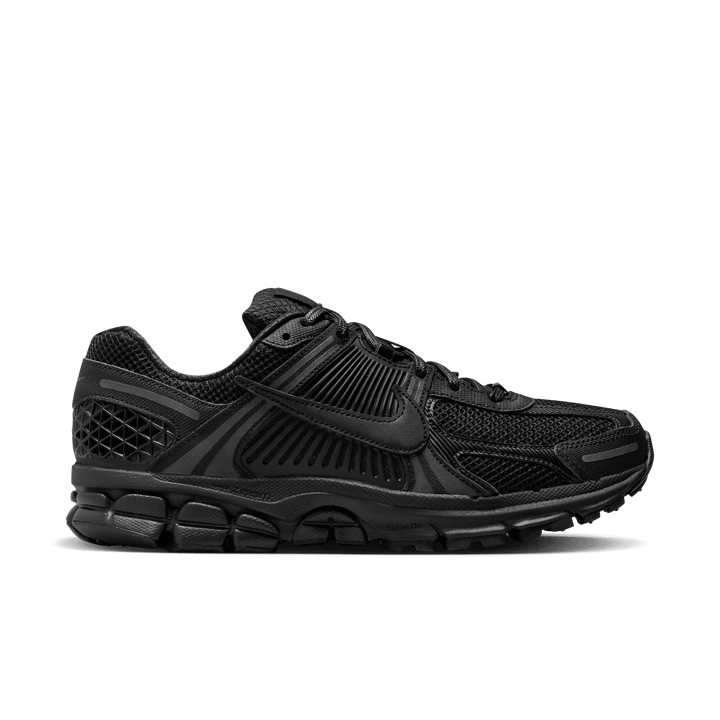 Nike Zoom Vomero 5 'Triple Black'
