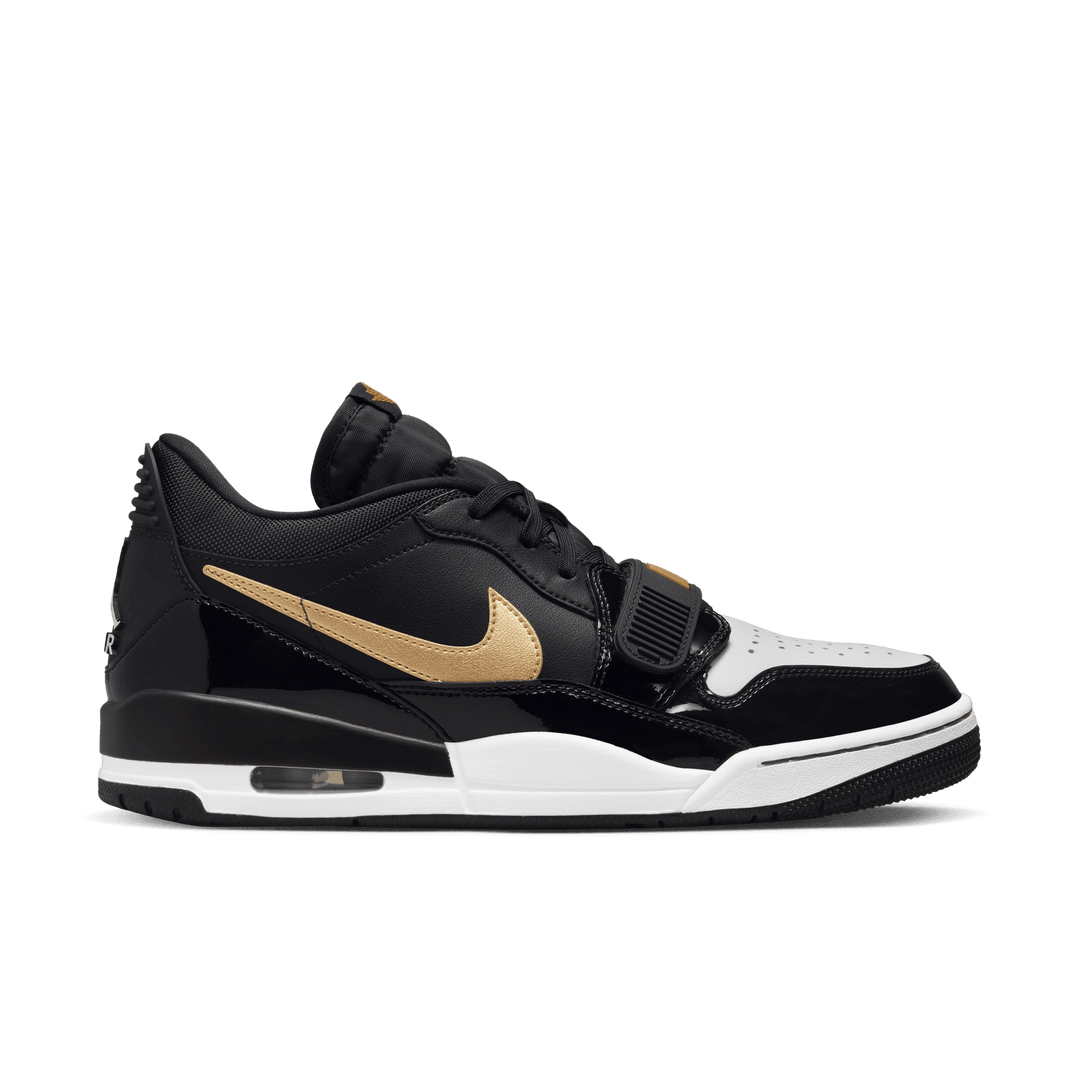 Air Jordan Legacy 312 Low 'Black/Metallic Gold'