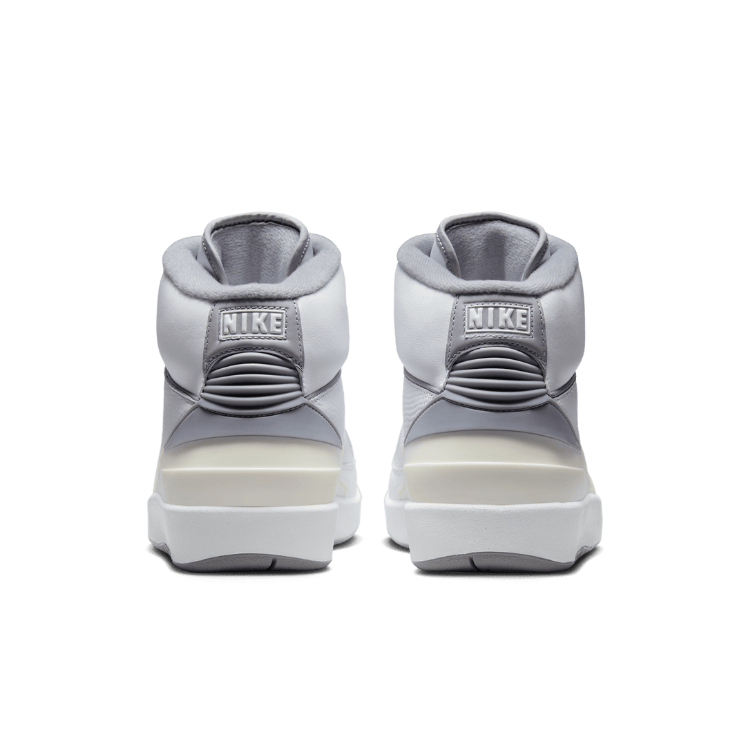 Air Jordan 2 Retro 'Cement Grey'