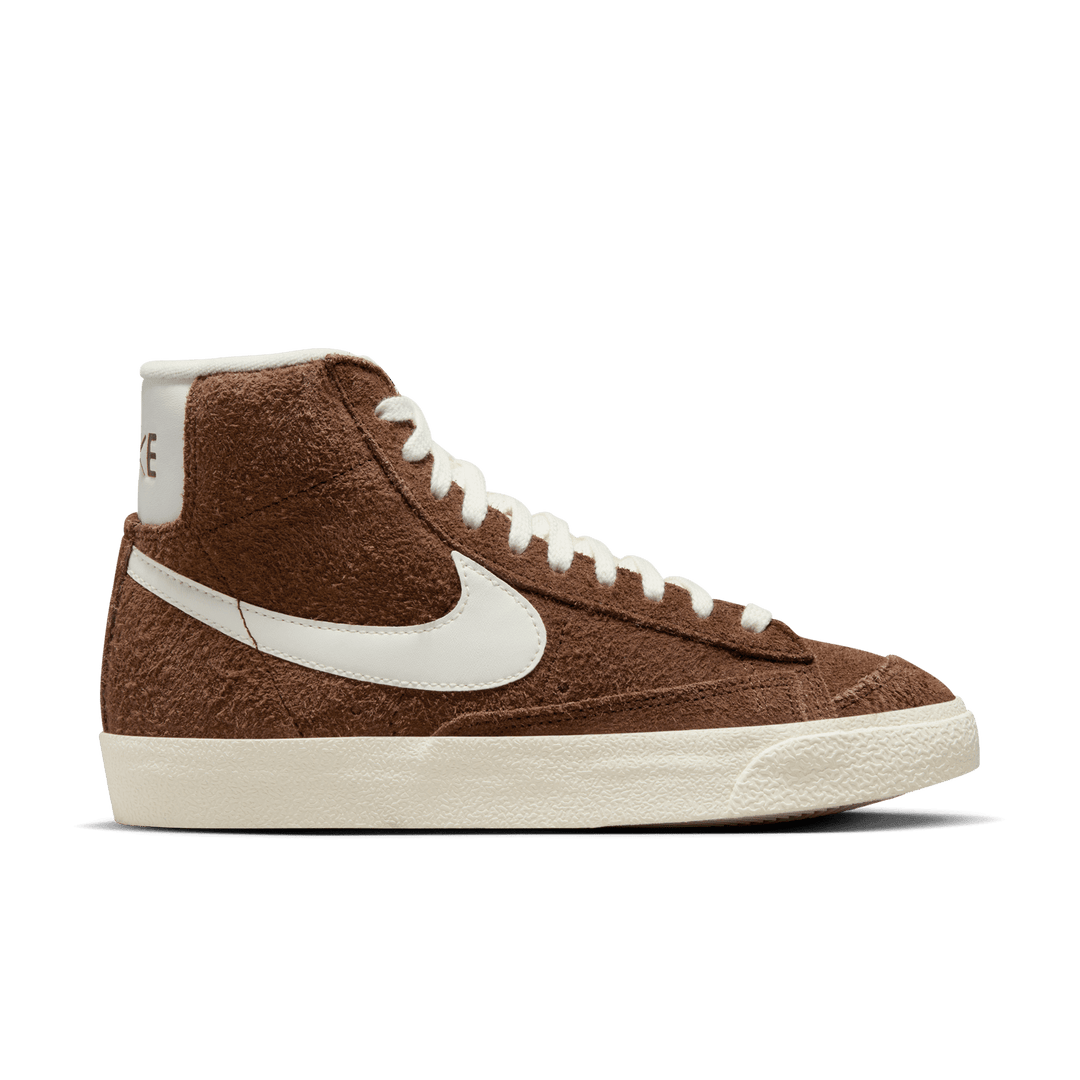 Women s Nike Blazer Mid 77 Vintage Cacao