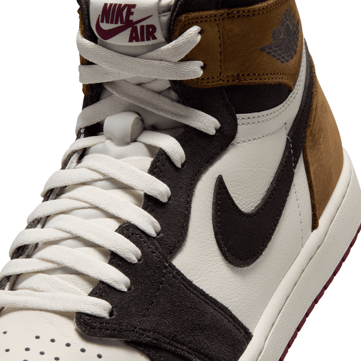 Air Jordan 1 Retro High OG 'Love Letter'